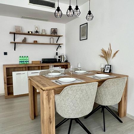Skau Piano Family & Business Apartment Free Parking Pressburg Exterior foto