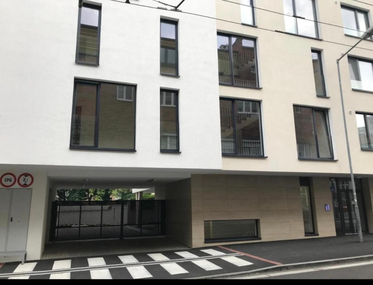 Skau Piano Family & Business Apartment Free Parking Pressburg Exterior foto