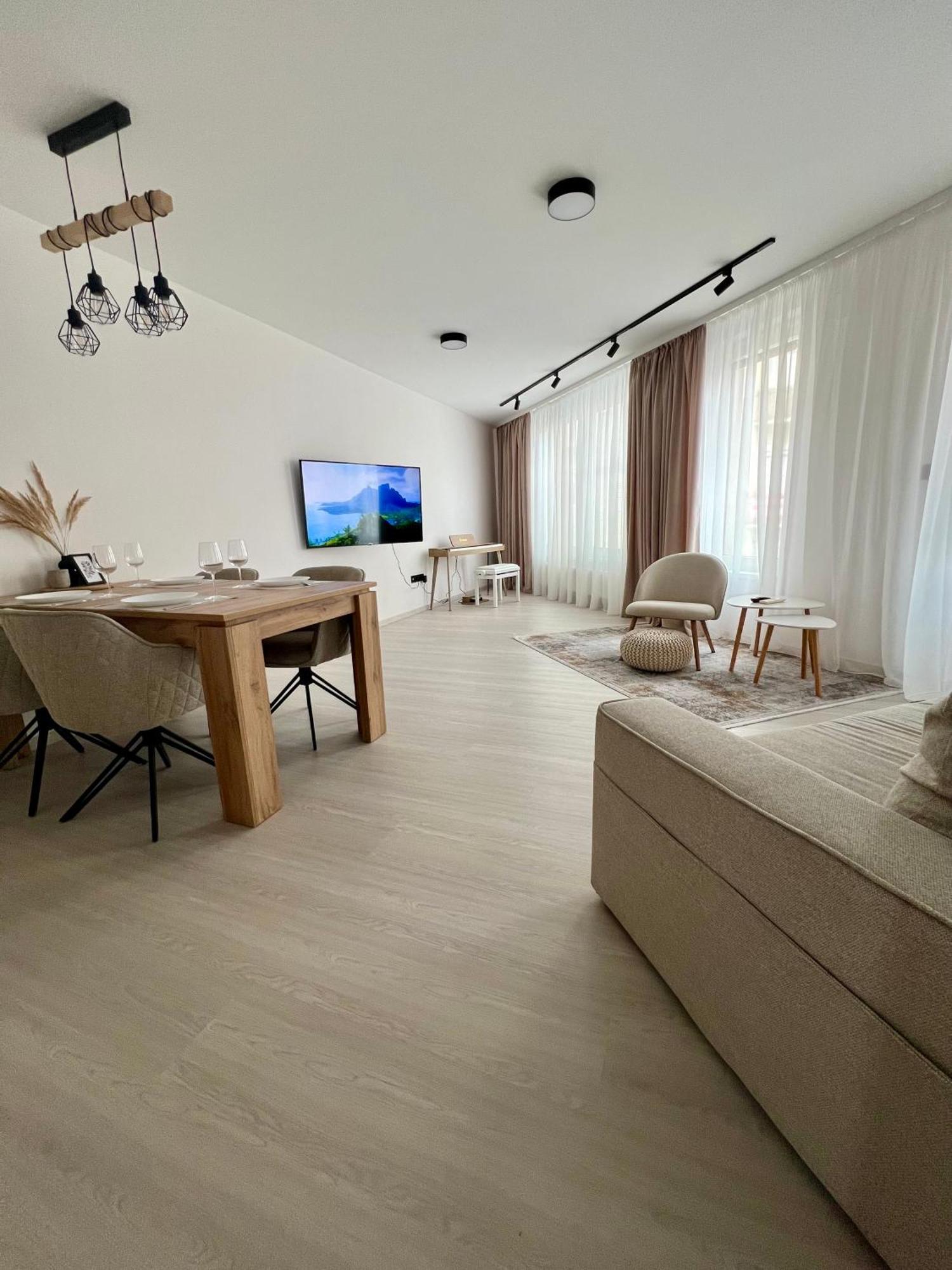 Skau Piano Family & Business Apartment Free Parking Pressburg Exterior foto